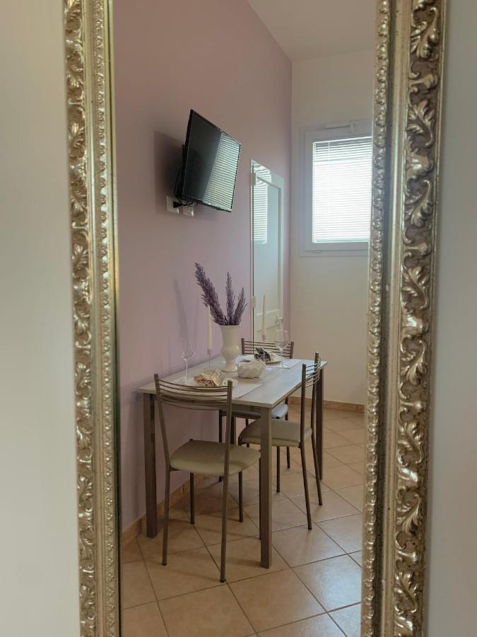 Monolocali White Angel Apartments Porto Cesareo Eksteriør bilde